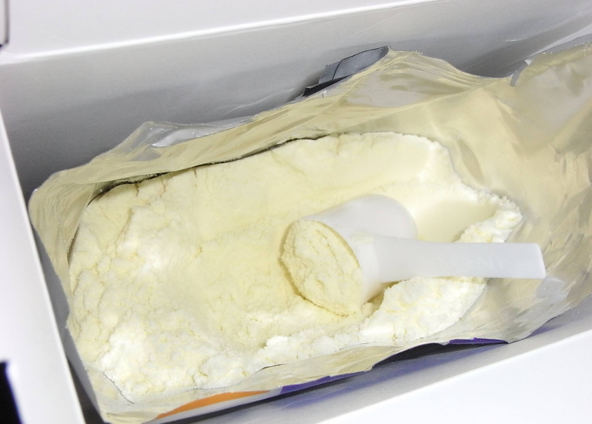 保存羊奶粉的错误方法